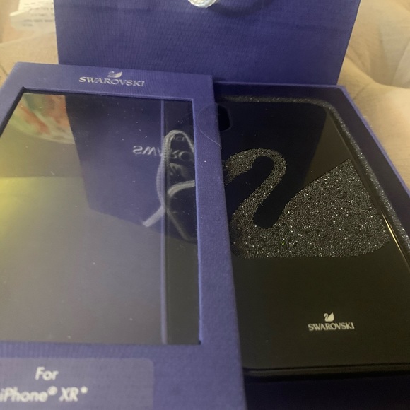 Swarovski XR case - Picture 8 of 10